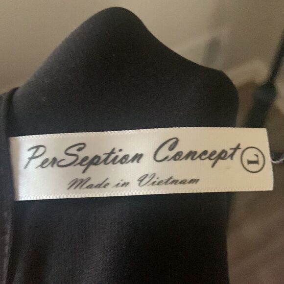Perseption concept short sleeve size L preloved ❤️ - Picture 8 of 13
